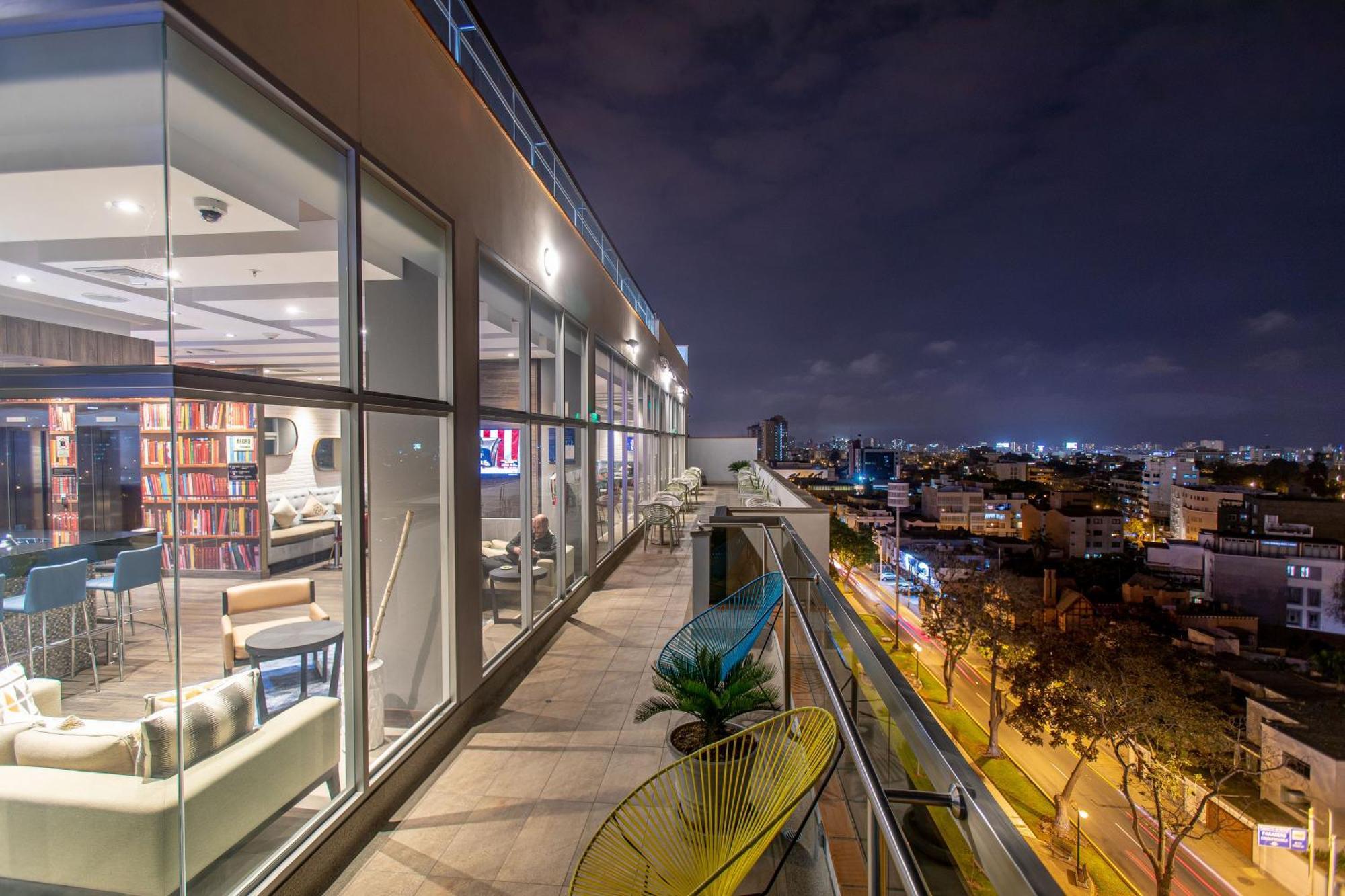 Hotel Hampton By Hilton Lima San Isidro Exterior foto