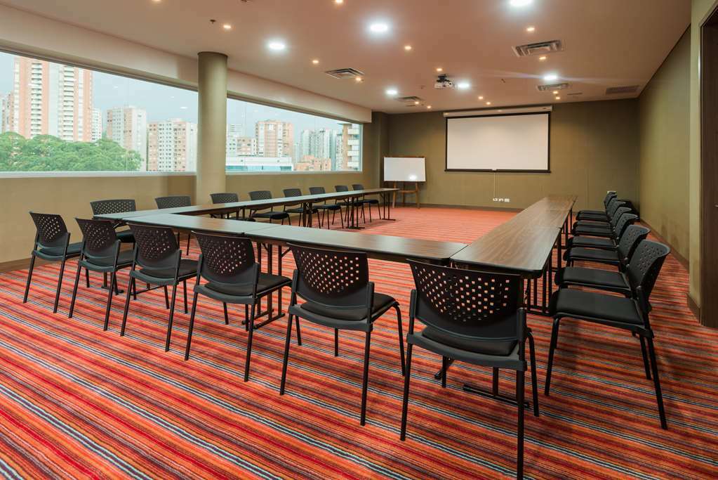 Hotel Hampton By Hilton Lima San Isidro Facilidades foto