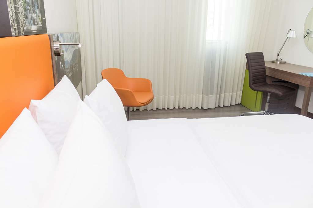 Hotel Hampton By Hilton Lima San Isidro Habitación foto