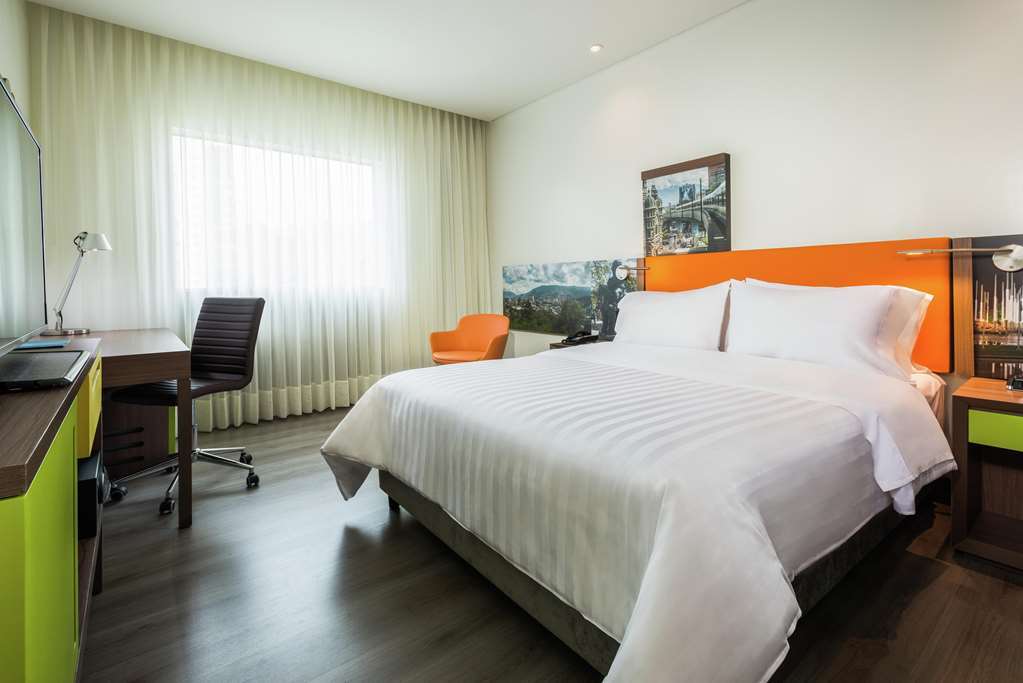 Hotel Hampton By Hilton Lima San Isidro Habitación foto